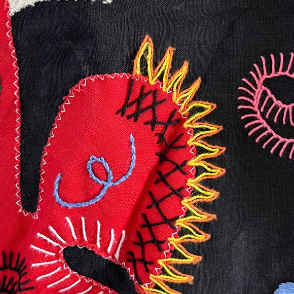 Colorful Hand Embroidered Apron - Picture 3 of 6